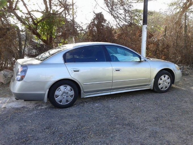 Nissan cars curacao